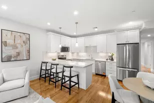 9 Downer Ct, Boston, MA 02122 - Photo 14