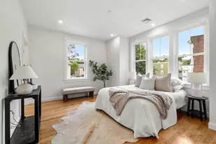 9 Downer Ct, Boston, MA 02122 - Photo 22