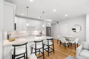 9 Downer Ct, Boston, MA 02122 - Photo 2