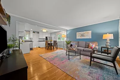 134 Marshall Ave, Lowell, MA 01851 - Photo 8