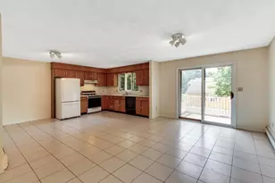 11 Main St, Wilmington, MA 01887 - Photo 8