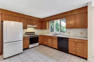11 Main St, Wilmington, MA 01887 - Photo 10