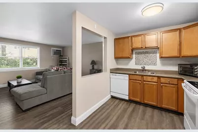 1261 Church St. #37, New Bedford, MA 02745 - Photo 8