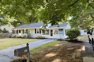 47 Starr Rd, Bridgewater, MA 02324 - Photo 2