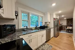 47 Starr Rd, Bridgewater, MA 02324 - Photo 4