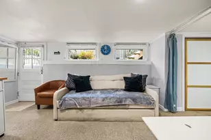 8 Franklin St, Marblehead, MA 01945 - Photo 6