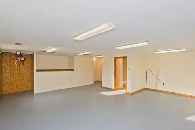 1692 Memorial Drive, Chicopee, MA 01020 - Photo 4
