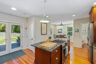 104 High St, Topsfield, MA 01983 - Photo 6