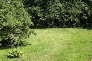 8 Warren Rd, Auburn, MA 01501 - Photo 22