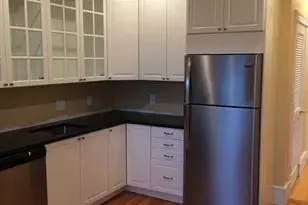 507 E 3rd St, Boston, MA 02127 - Photo 2