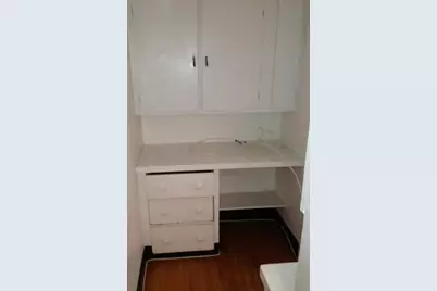 70 West Cedar Street #1, Boston, MA 02114 - Photo 6