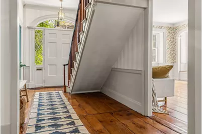 56 Lime St, Newburyport, MA 01950 - Photo 8