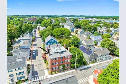 56 Lime St, Newburyport, MA 01950 - Photo 32