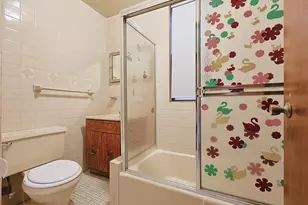 233 Saratoga St, Boston, MA 02128 - Photo 18