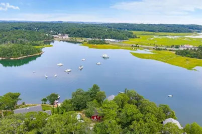 16 Stanwood Pt, Gloucester, MA 01930 - Photo 8