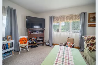 27 Clems Way, Acushnet, MA 02743 - Photo 6