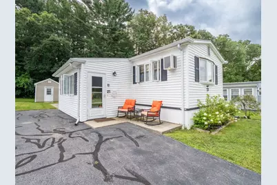 27 Clems Way, Acushnet, MA 02743 - Photo 2