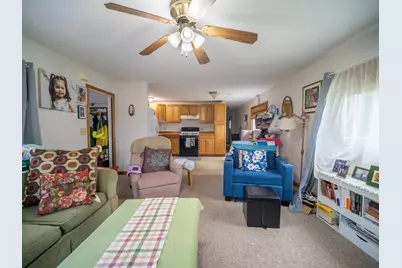 27 Clems Way, Acushnet, MA 02743 - Photo 4