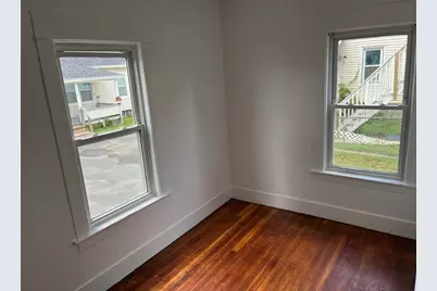 108-110 Conway St, Greenfield, MA 01301 - Photo 6
