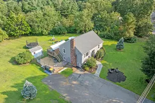 129 Forest St, Franklin, MA 02038 - Photo 24