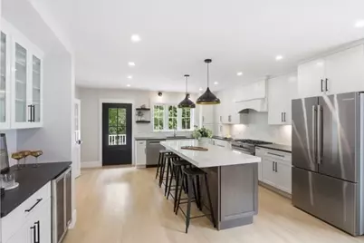158 Lake St, Wilmington, MA 01887 - Photo 6