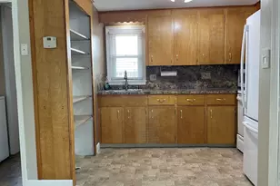 31 Stockholm St, Bellingham, MA 02019 - Photo 6