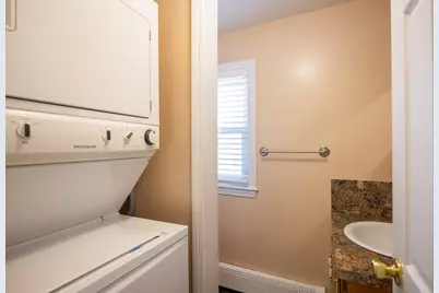 31 Stockholm St, Bellingham, MA 02019 - Photo 14