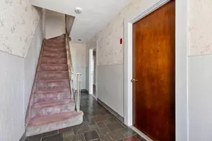 51 Oakland St, Malden, MA 02148 - Photo 4