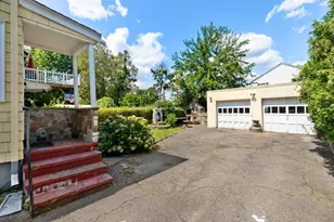 51 Oakland St, Malden, MA 02148 - Photo 34
