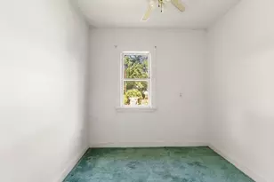 51 Oakland St, Malden, MA 02148 - Photo 14