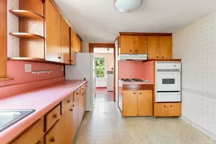 51 Oakland St, Malden, MA 02148 - Photo 18