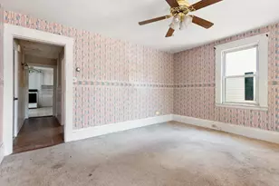 51 Oakland St, Malden, MA 02148 - Photo 6