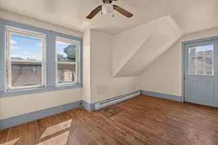 37 4th St, Lowell, MA 01850 - Photo 30