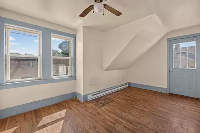37 Fourth St, Lowell, MA 01850 - Photo 30