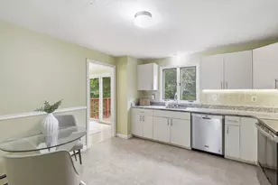 51 Hosmer St, Acton, MA 01720 - Photo 10