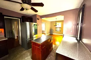 109 Kingsley St, Springfield, MA 01104 - Photo 10