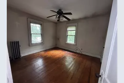 109 Kingsley St, Springfield, MA 01104 - Photo 16