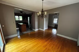109 Kingsley St, Springfield, MA 01104 - Photo 8