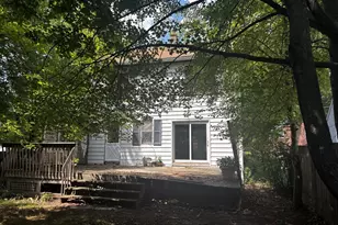 109 Kingsley St, Springfield, MA 01104 - Photo 4
