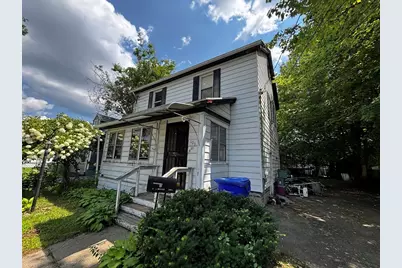 109 Kingsley St, Springfield, MA 01104 - Photo 2