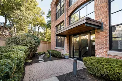 1 Aberdeen Way #226, Cambridge, MA 02138 - Photo 4