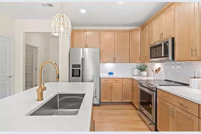 320 Martins Landing Way #311, North Reading, MA 01864 - Photo 2