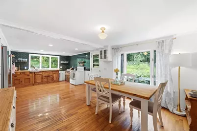 176 Sherburne Ave, Tyngsborough, MA 01879 - Photo 2