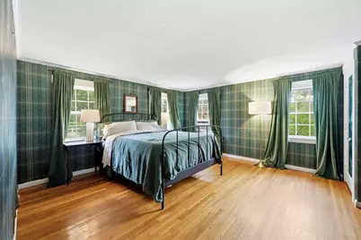 176 Sherburne Ave, Tyngsborough, MA 01879 - Photo 8