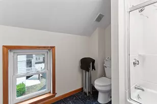 9 Mechanic St, Framingham, MA 01701 - Photo 16