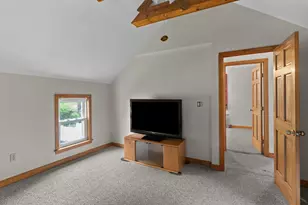 9 Mechanic St, Framingham, MA 01701 - Photo 22