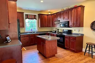 4 Crestview Dr, Deerfield, MA 01373 - Photo 24