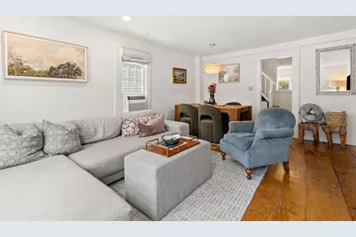 16 Warren St #16, Newburyport, MA 01950 - Photo 8