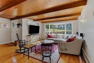 41 Brook St, Wakefield, MA 01880 - Photo 10