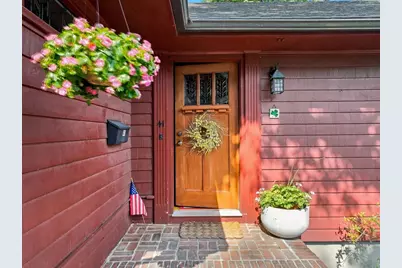 41 Brook Street, Wakefield, MA 01880 - Photo 4